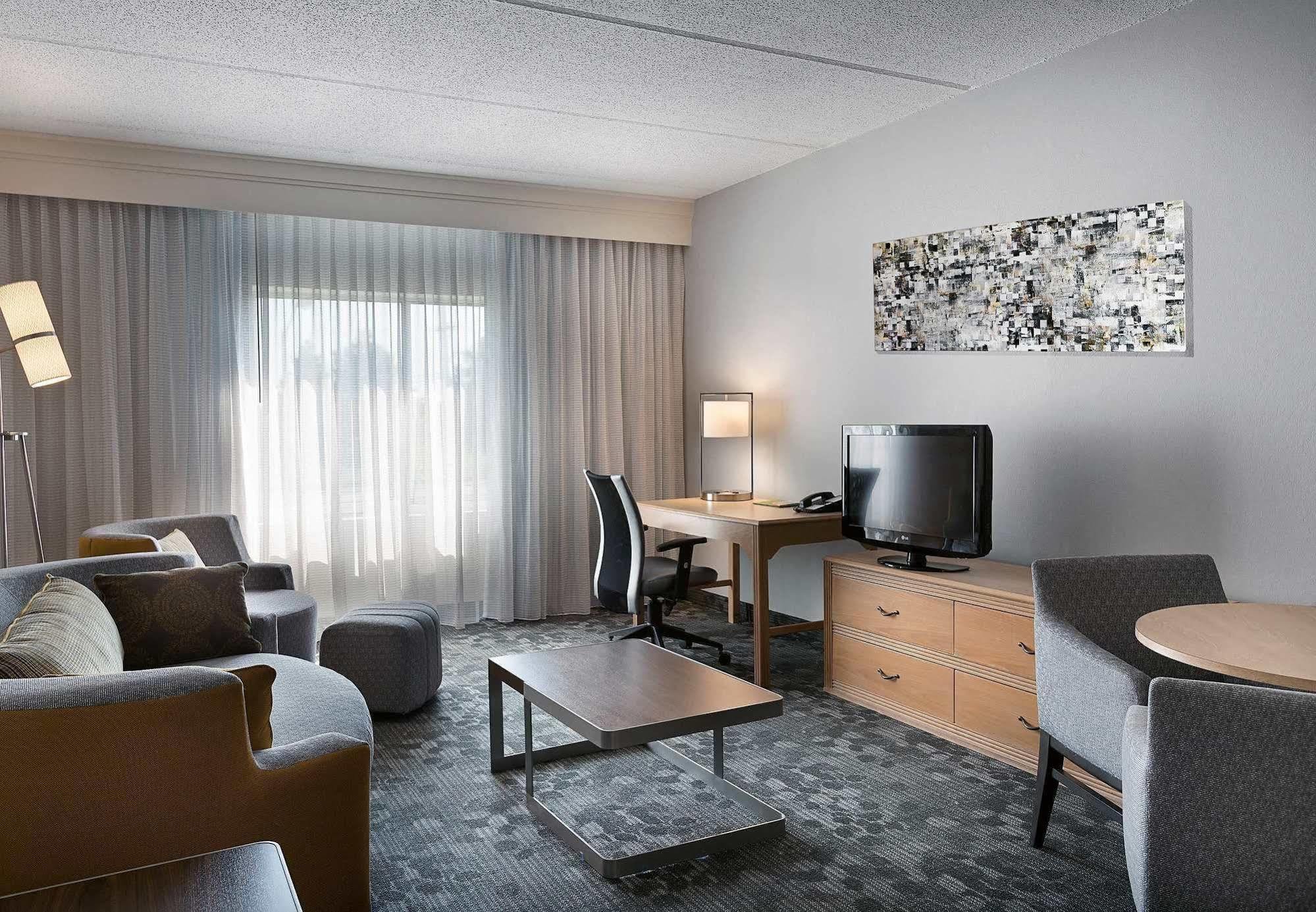 Courtyard By Marriott Myrtle Beach Broadway Εξωτερικό φωτογραφία